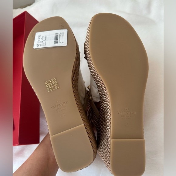 Valentino Rockstud Espadrille Garavani Eur 42 size 12 New in box - Picture 7 of 10